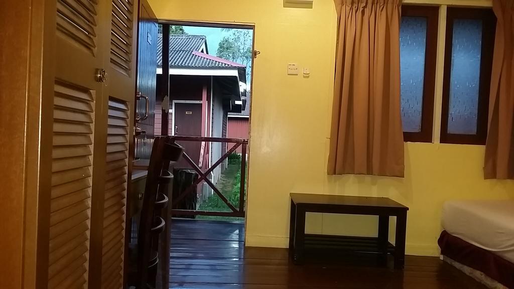 Eastana Cherating Beach Resort Exterior photo